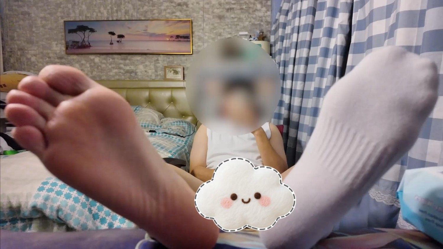 秀脚自撸