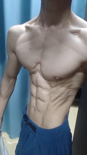 精壮腹肌