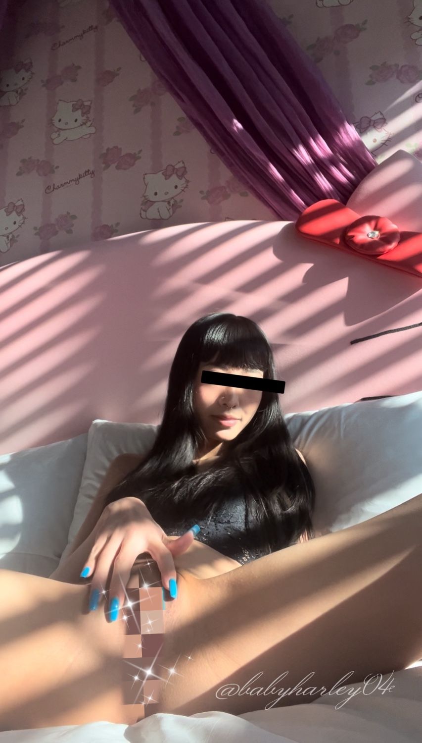 楊光照射在小穴☀️✨💕