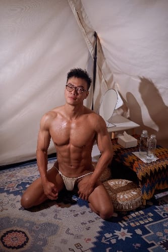 黑皮暖暖豬