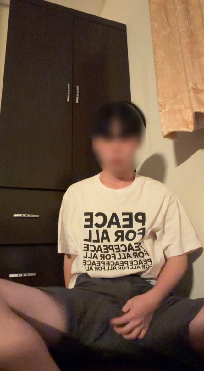 在夏夜裡忍不住射了