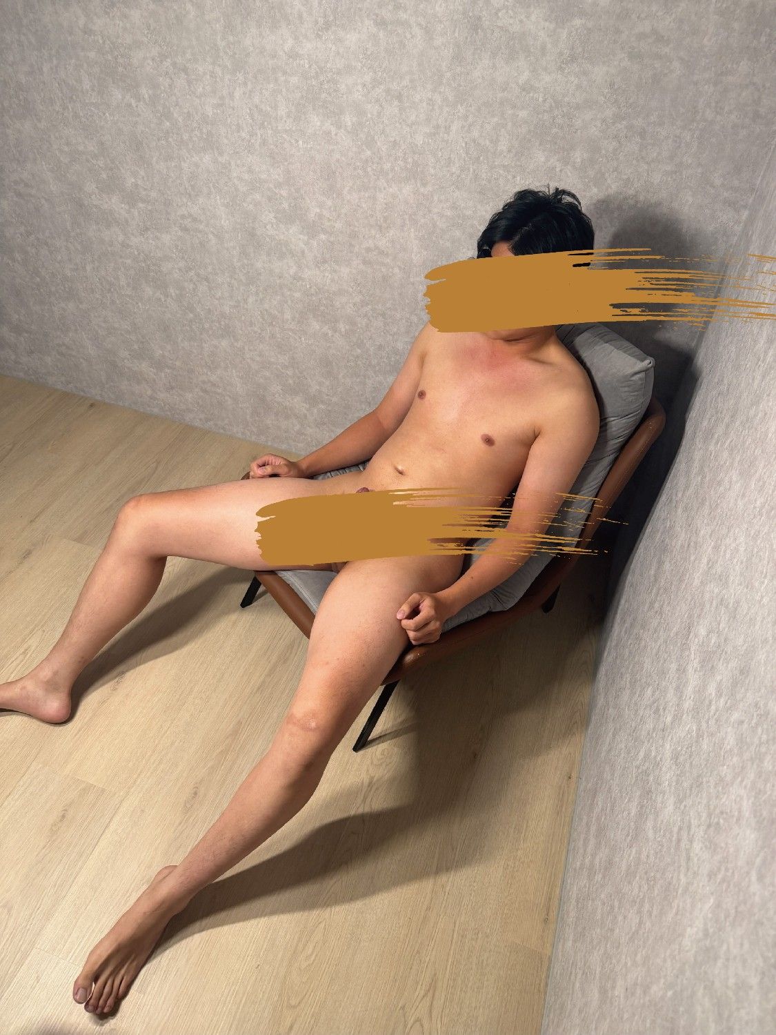 (影片)上次PO的還沒有性經驗的直男弟弟已經破處了(灑花恭喜)(⚠️一樣是很巨的一根，這次還給我偷戴屌環，小心服用!)