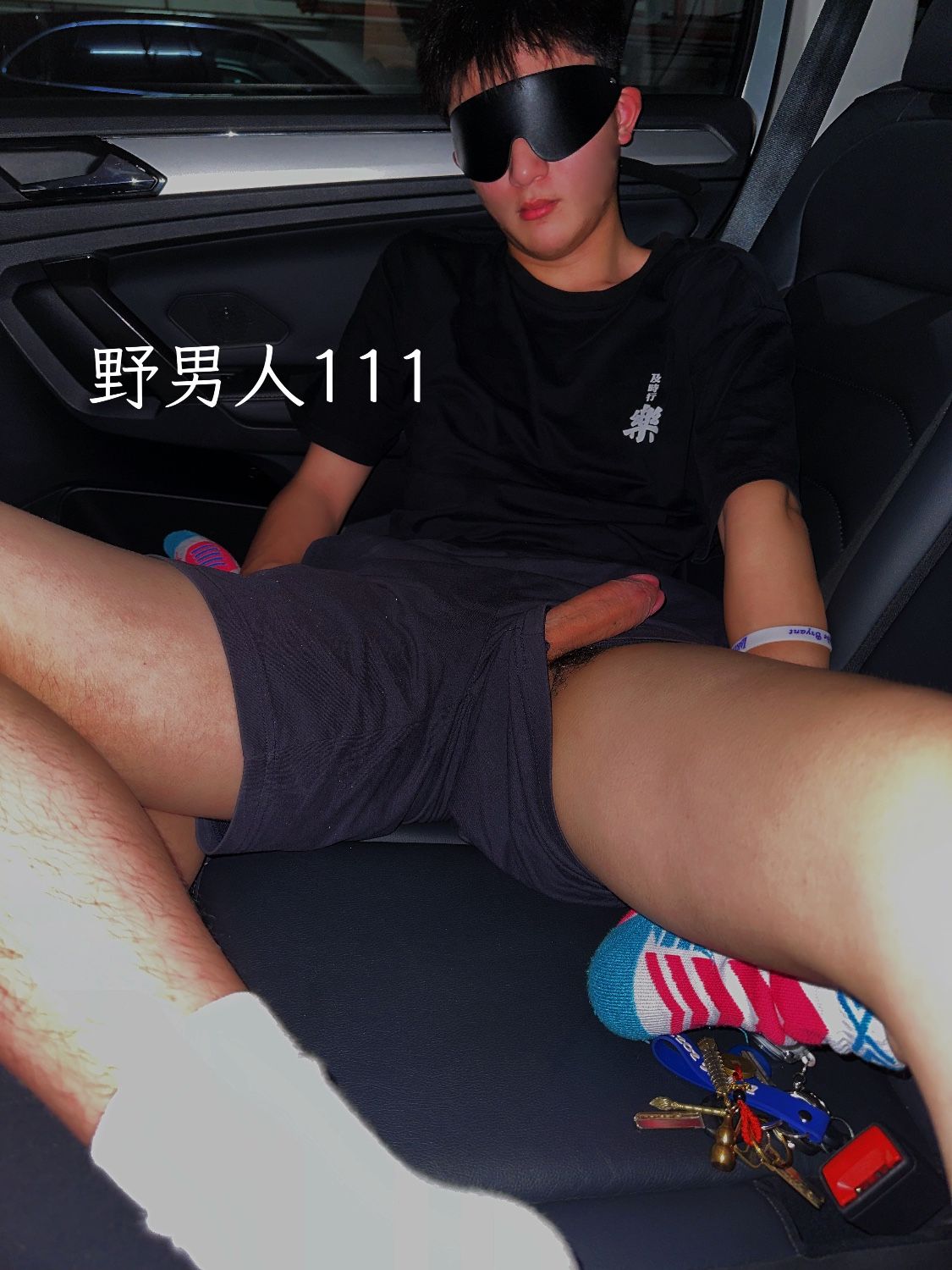 警校小奴出来被玩