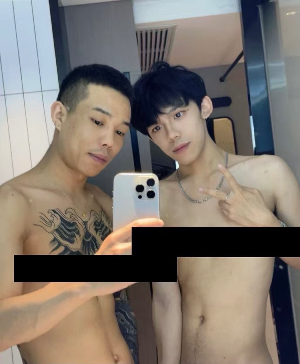 黑皮纹身露脸VS暴躁小椰子