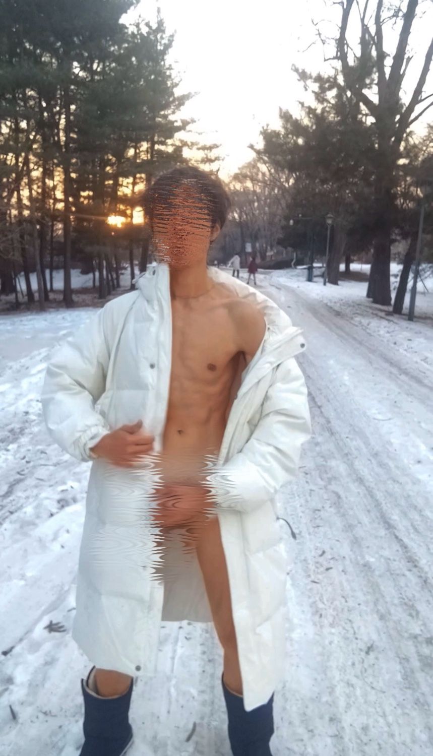 Shivering from the cold, or shivering from the cum?